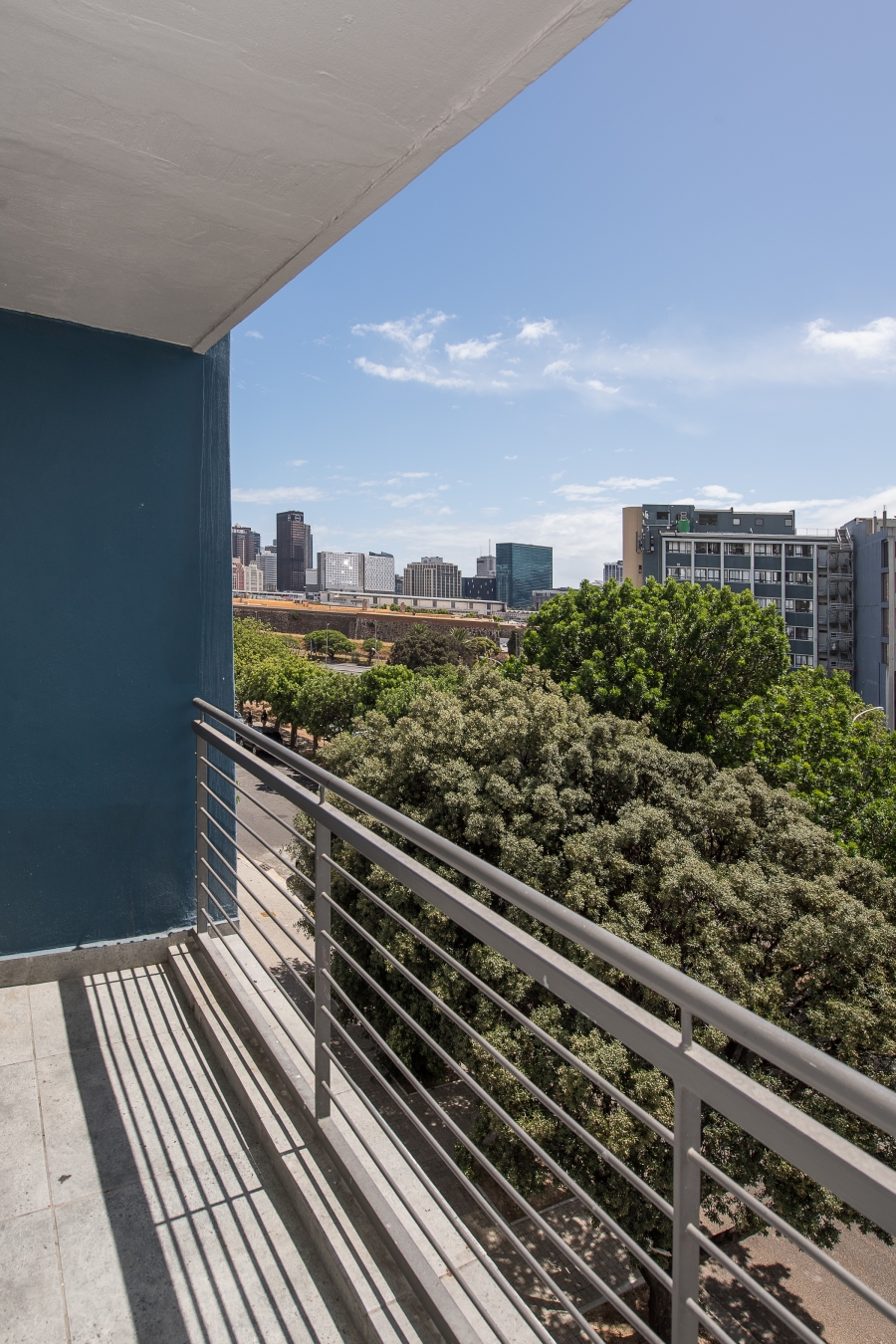 2 Bedroom Property for Sale in Zonnebloem Western Cape